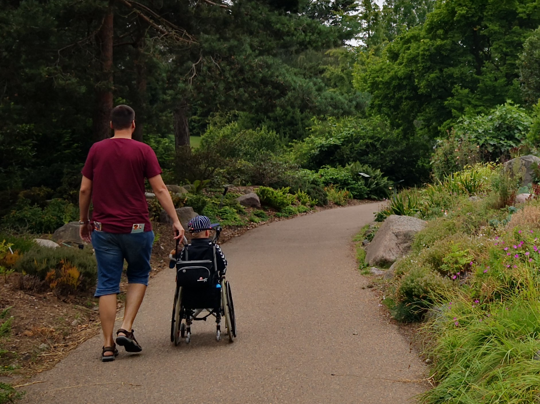 På tur med barn med funksjonsnedsettelse på veien